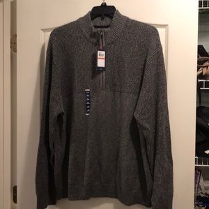 Men’s Izod sweater